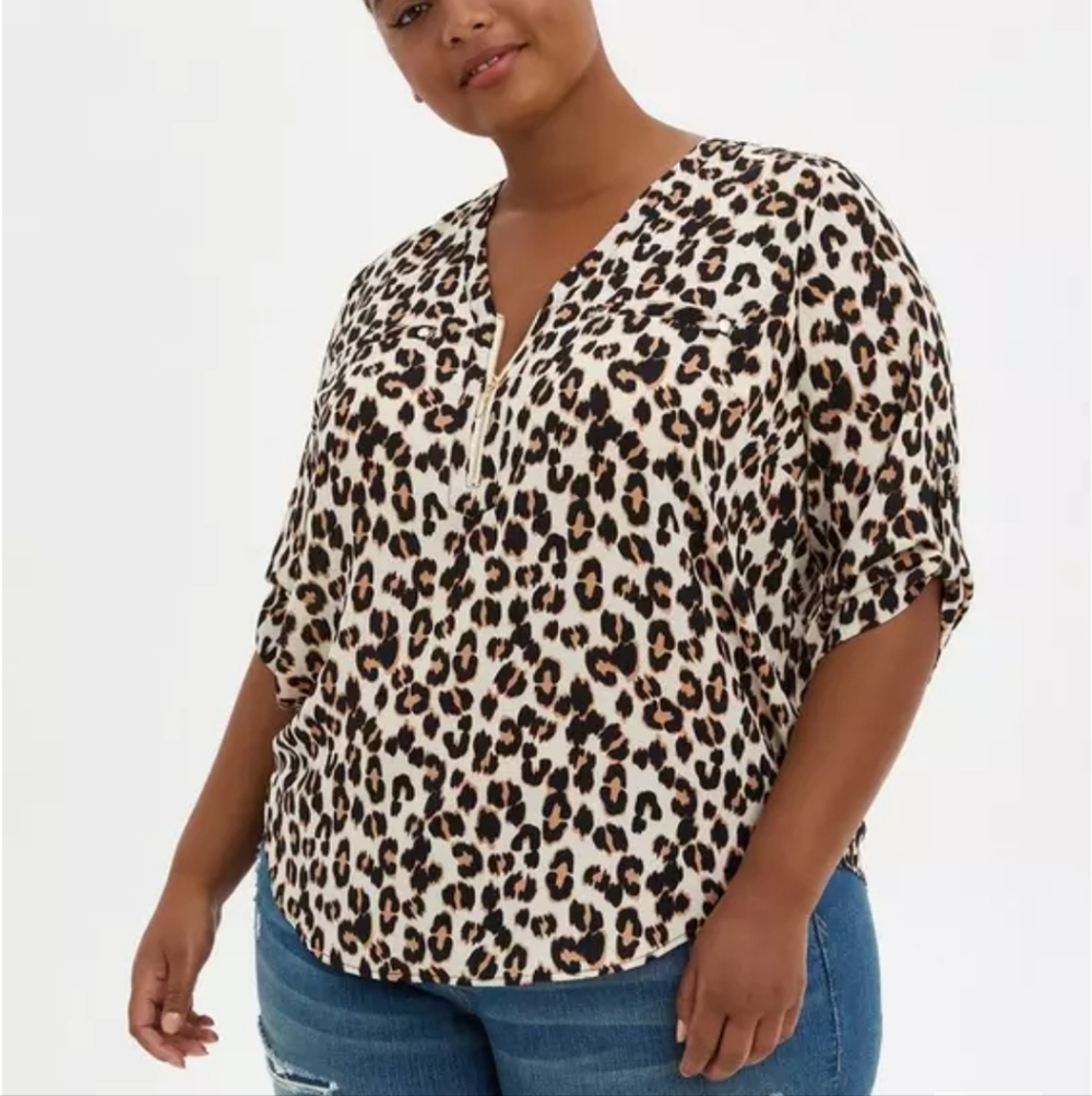 Torrid Harper Georgette Zip-Front 3/4 Sleeve Blouse